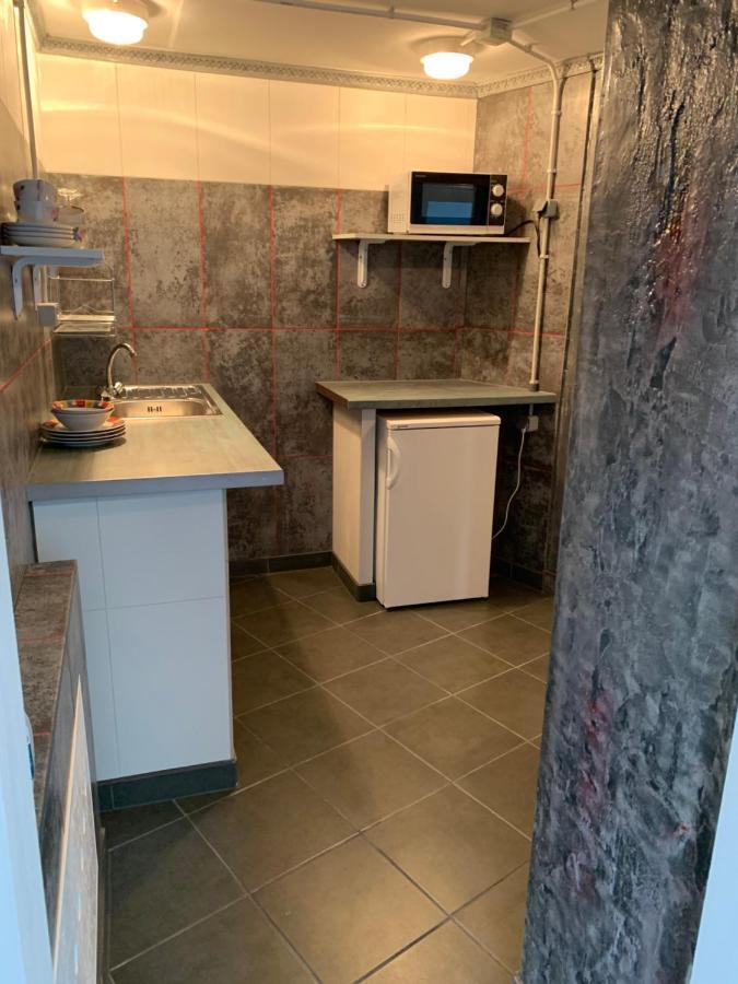 Guesthouse Sveciuose Pas Grazina パランガ エクステリア 写真