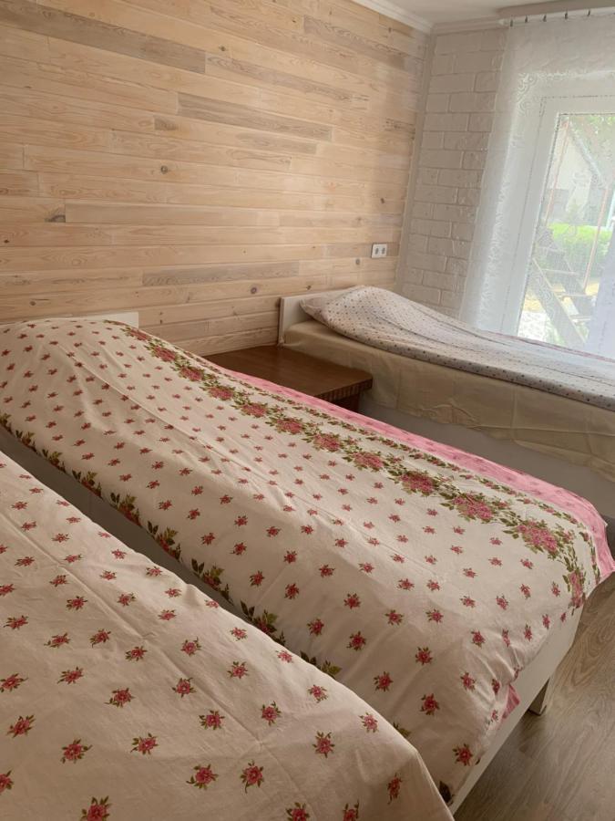 Guesthouse Sveciuose Pas Grazina パランガ エクステリア 写真