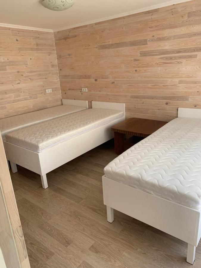 Guesthouse Sveciuose Pas Grazina パランガ エクステリア 写真