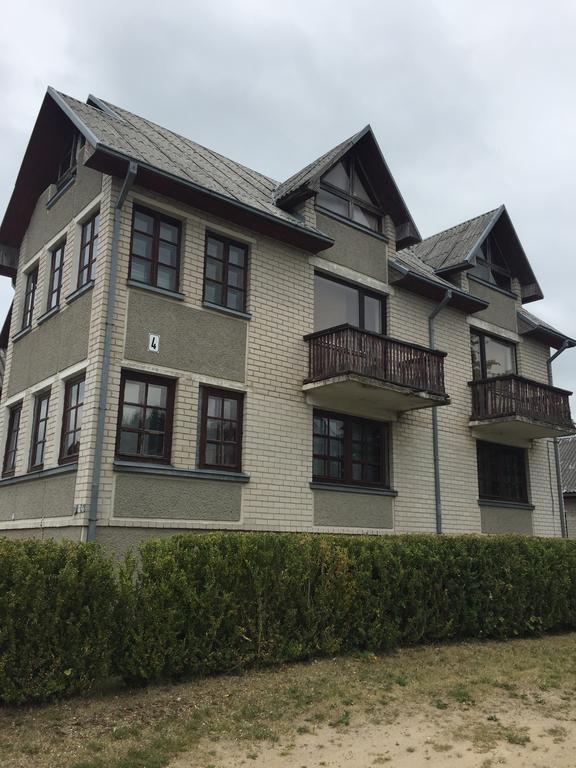 Guesthouse Sveciuose Pas Grazina パランガ エクステリア 写真